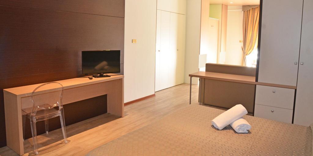 Grand Eurhotel Montesilvano Marina Buitenkant foto