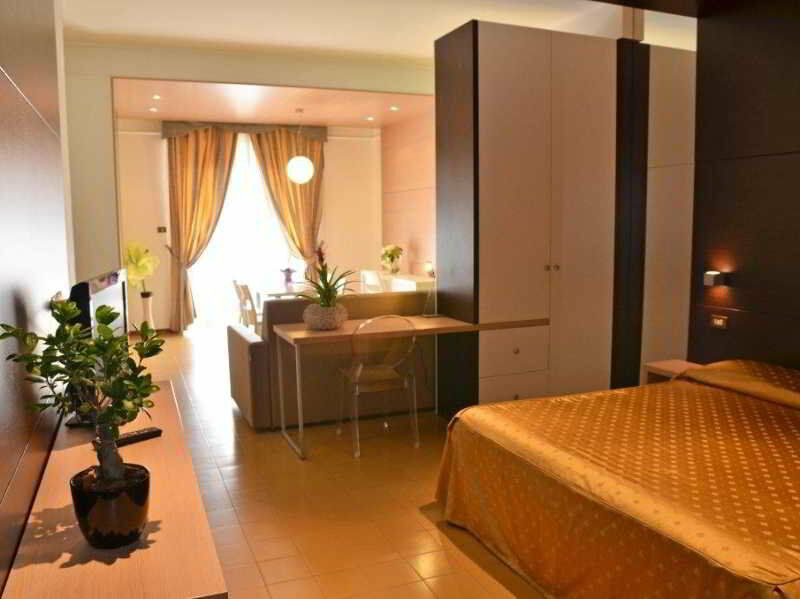 Grand Eurhotel Montesilvano Marina Buitenkant foto